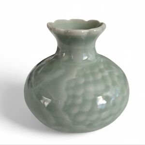 Vintage Celadon Bud Vase | Sage Green Glaze | Scalloped Rim | Minimalist Decor